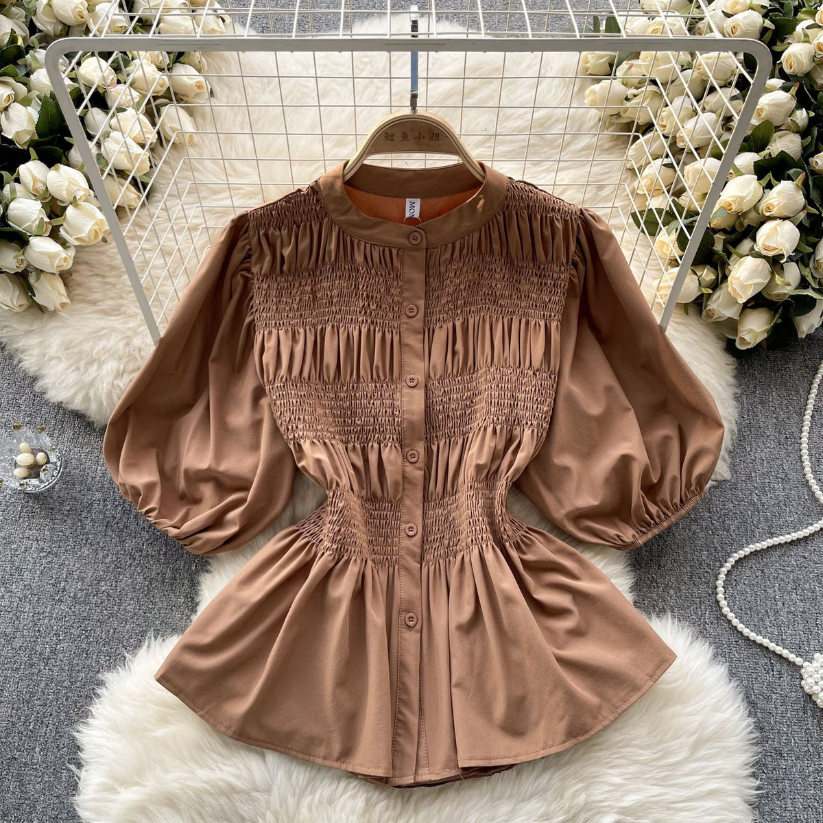 Niche Puffy Sleeve Pleated Shirt