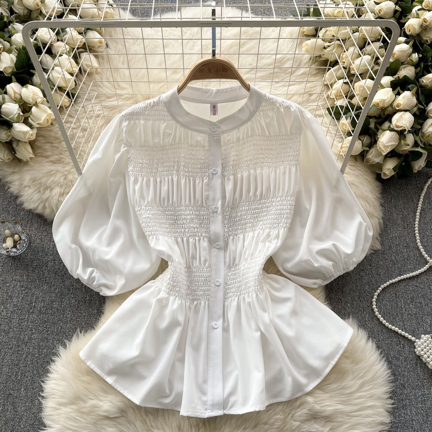 Niche Puffy Sleeve Pleated Shirt
