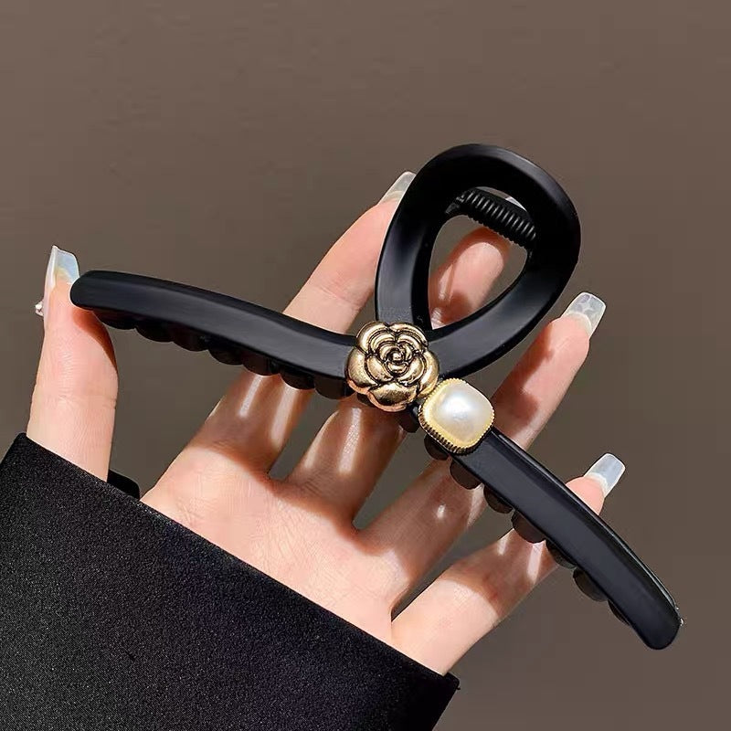 Beaded Frosted Black Hair Claws