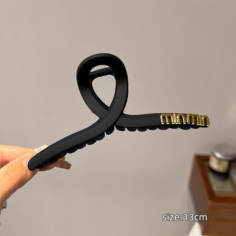 Beaded Frosted Black Hair Claws