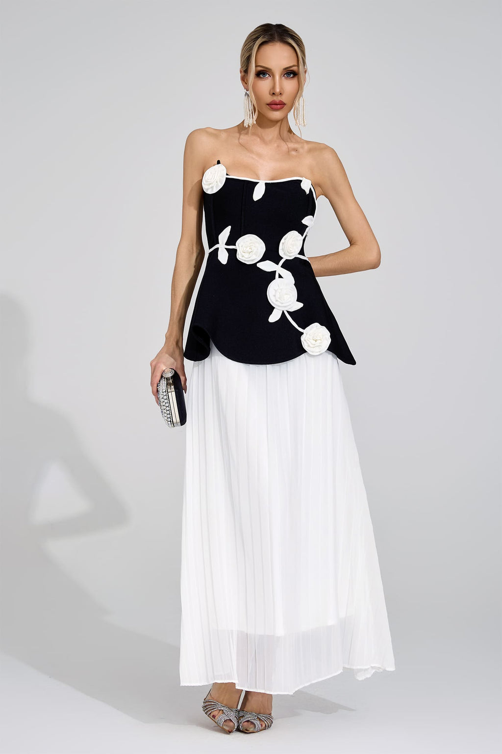 Kaevric Black White Floral Maxi Dress