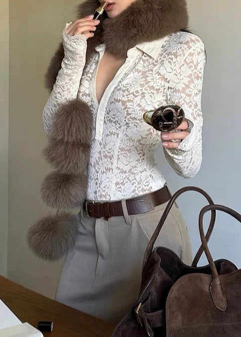 Vexorin Collar Lace Top