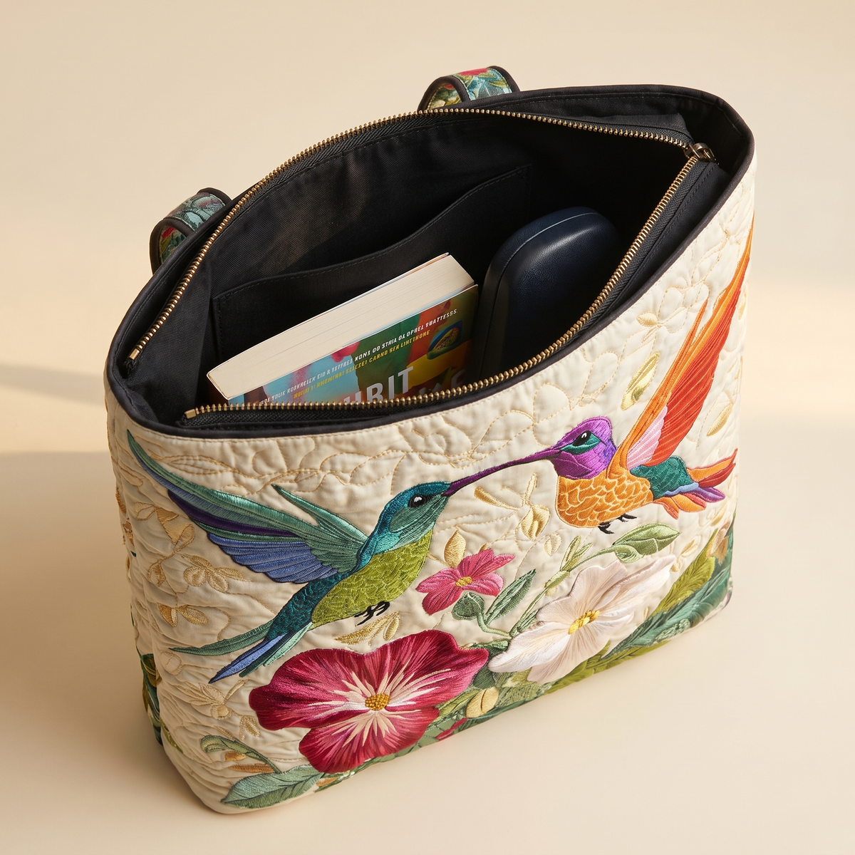 Quilted Bag - Hummingbird and White Flowers