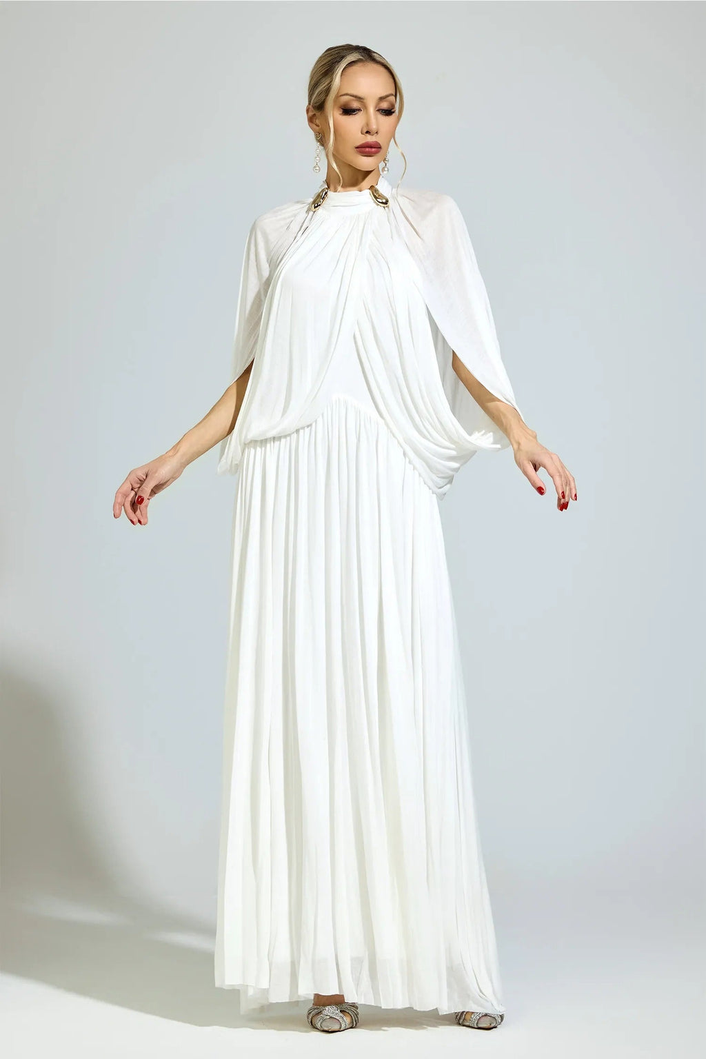 Nervion White Pleated Sweater Maxi Dress