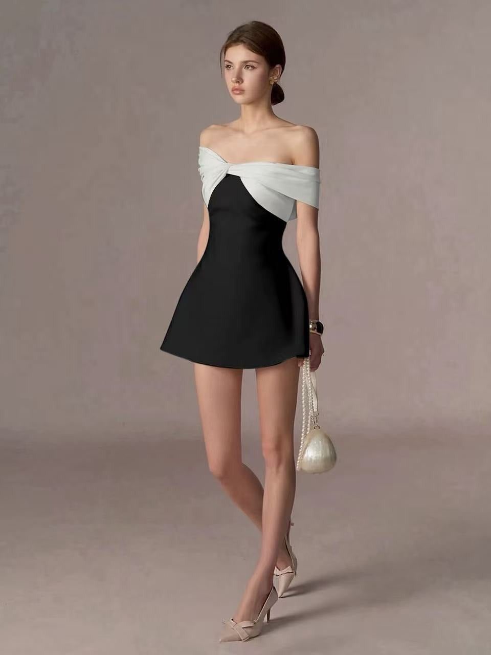 Grimric Black Off Shoulder Mini Dress with Twist Front
