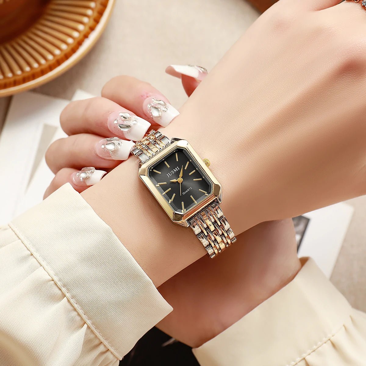 Aisleen Square Watch