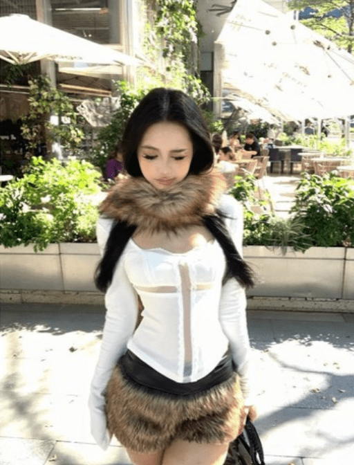 Lyra Lace Square Neck Crop Blouse