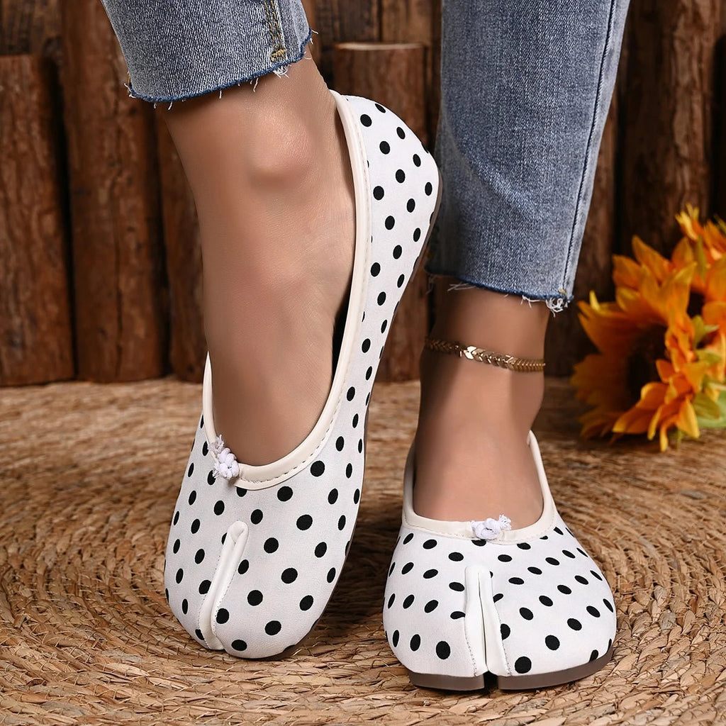 Sally Split Toe Ballet Flats
