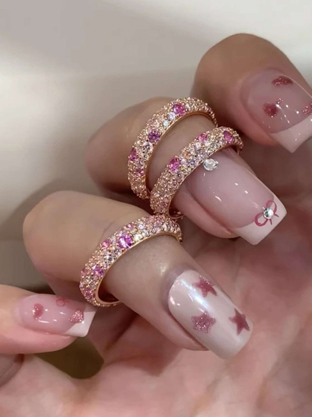 Ahelia Gradient Rhinestone Band Ring