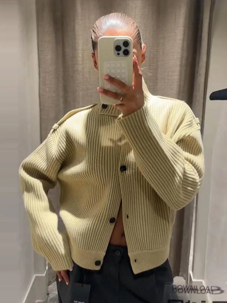 Ahiwa Stand Collar Knitted Cardigan